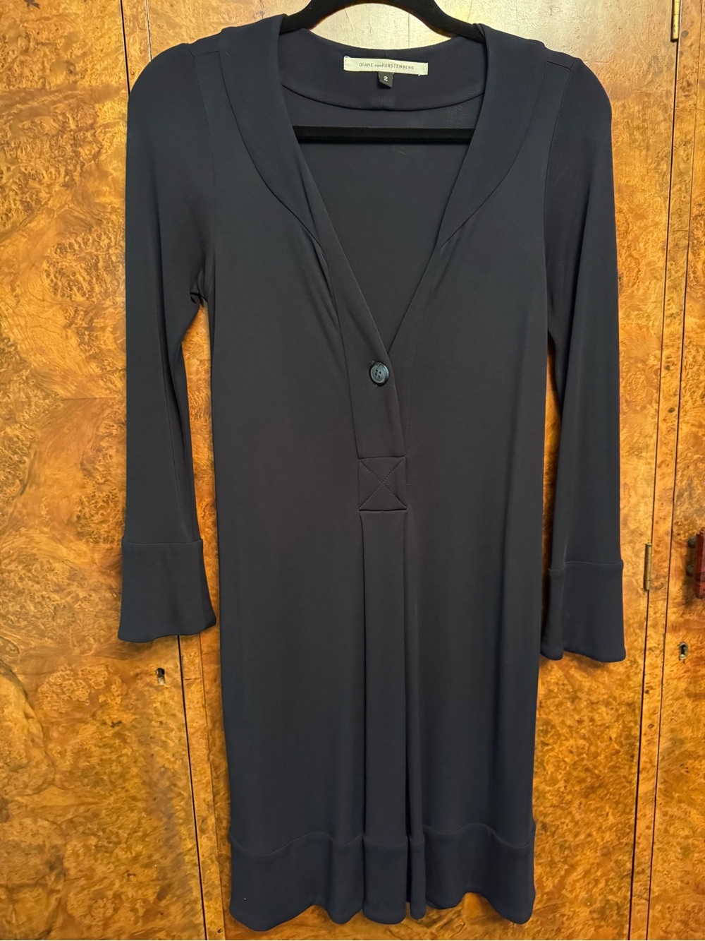 Diane Von Furstenberg Black  3/4 Sleeve V-Neck A-Line Dress